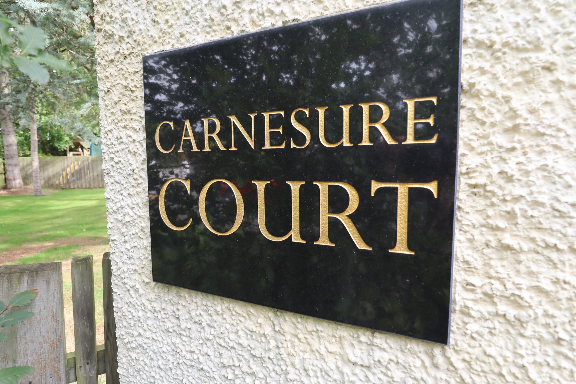 4 Carnesure Court