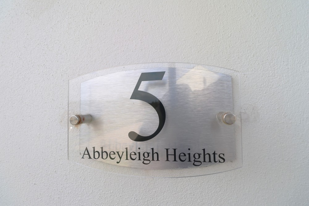 5 Abbeyleigh Heights
