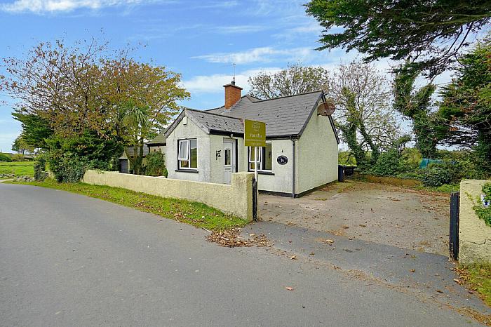 Hollytree Cottage, 4 Ballygelagh Road Ardkeen, Newtownards