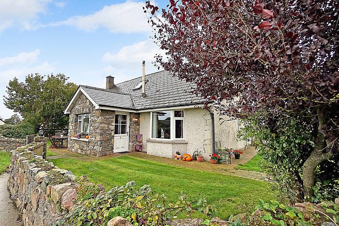 Pound Cottage, 5 Abbacy Road Ardkeen